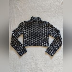Black and White Patterned Long Sleeve Turtle Top